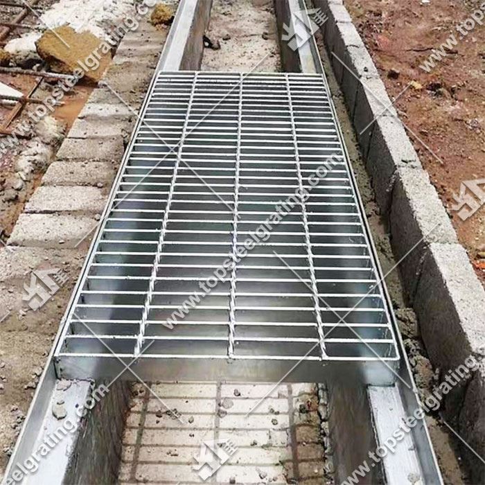Poklopac rova ​​od čelične rešetke